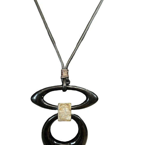 非金属皮质项链 0015黑色纯色圆圈拼接手工树脂欧式小众项链0015