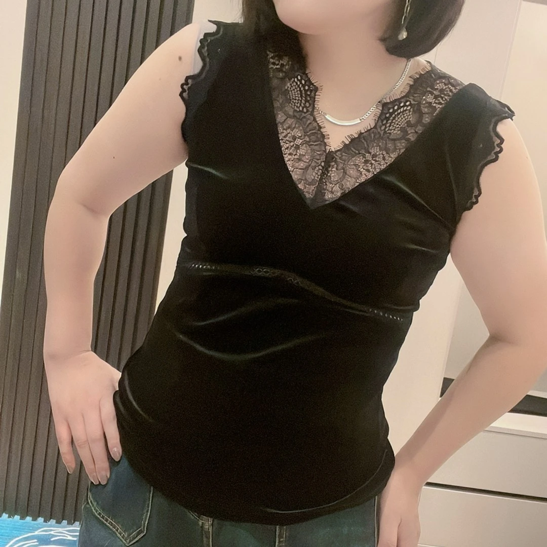 AKDM黑色蕾丝边背心5380