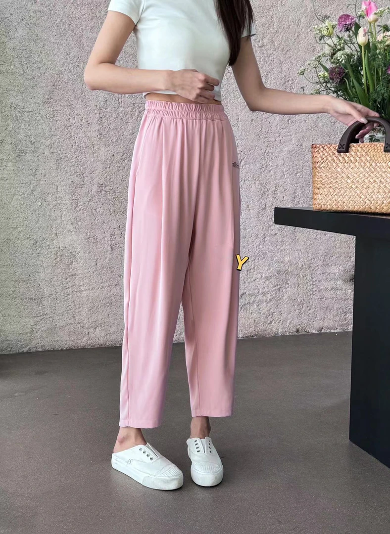 港风夏季九分休闲女裤UY10