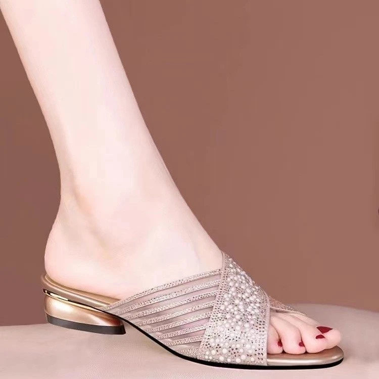 正品软皮网纱水钻鱼嘴一字拖女2024夏季新款气质百搭外穿低跟凉拖