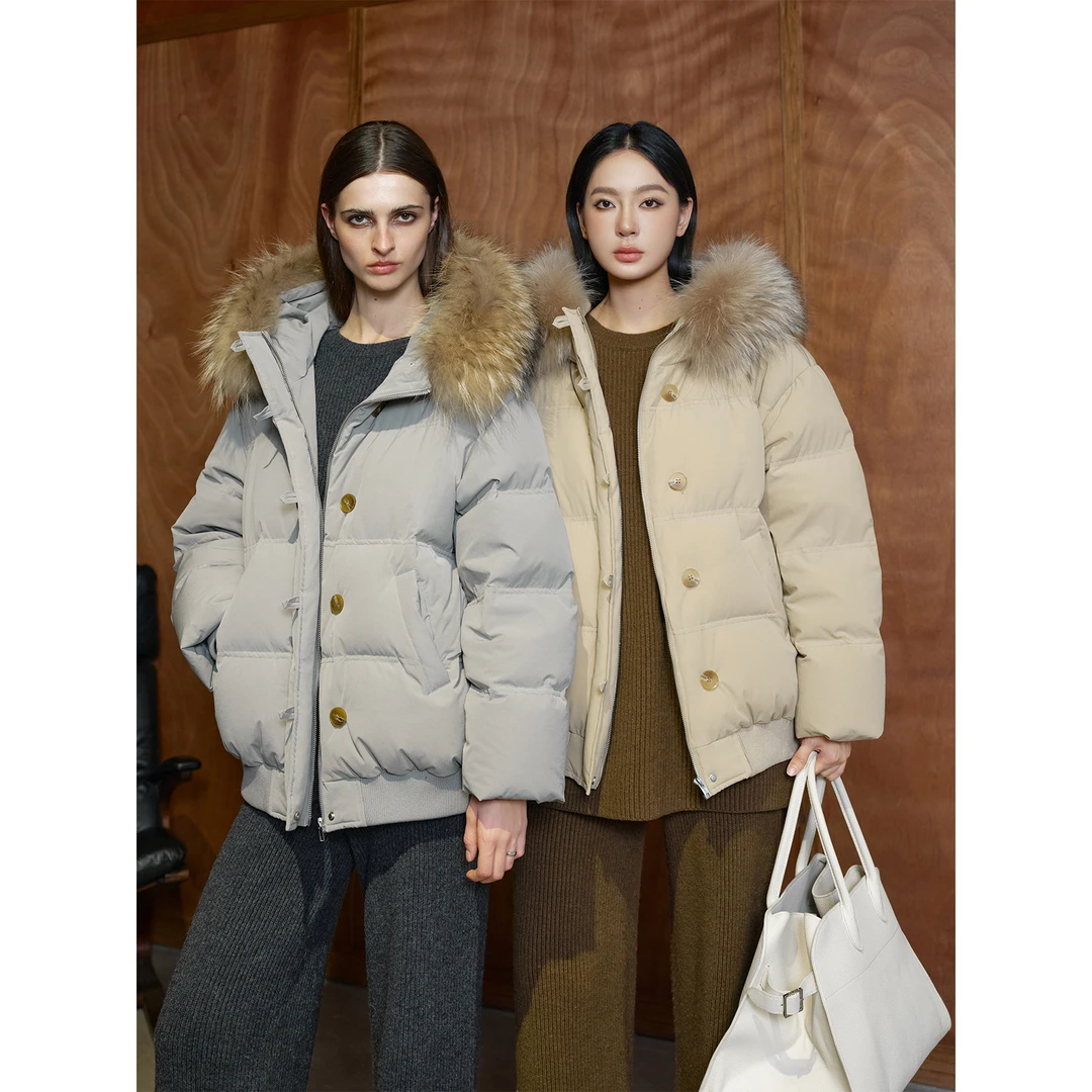 周淼 三星90白鸭绒貉子毛领微茧型防风保暖羽绒服女ZM24Y0141C