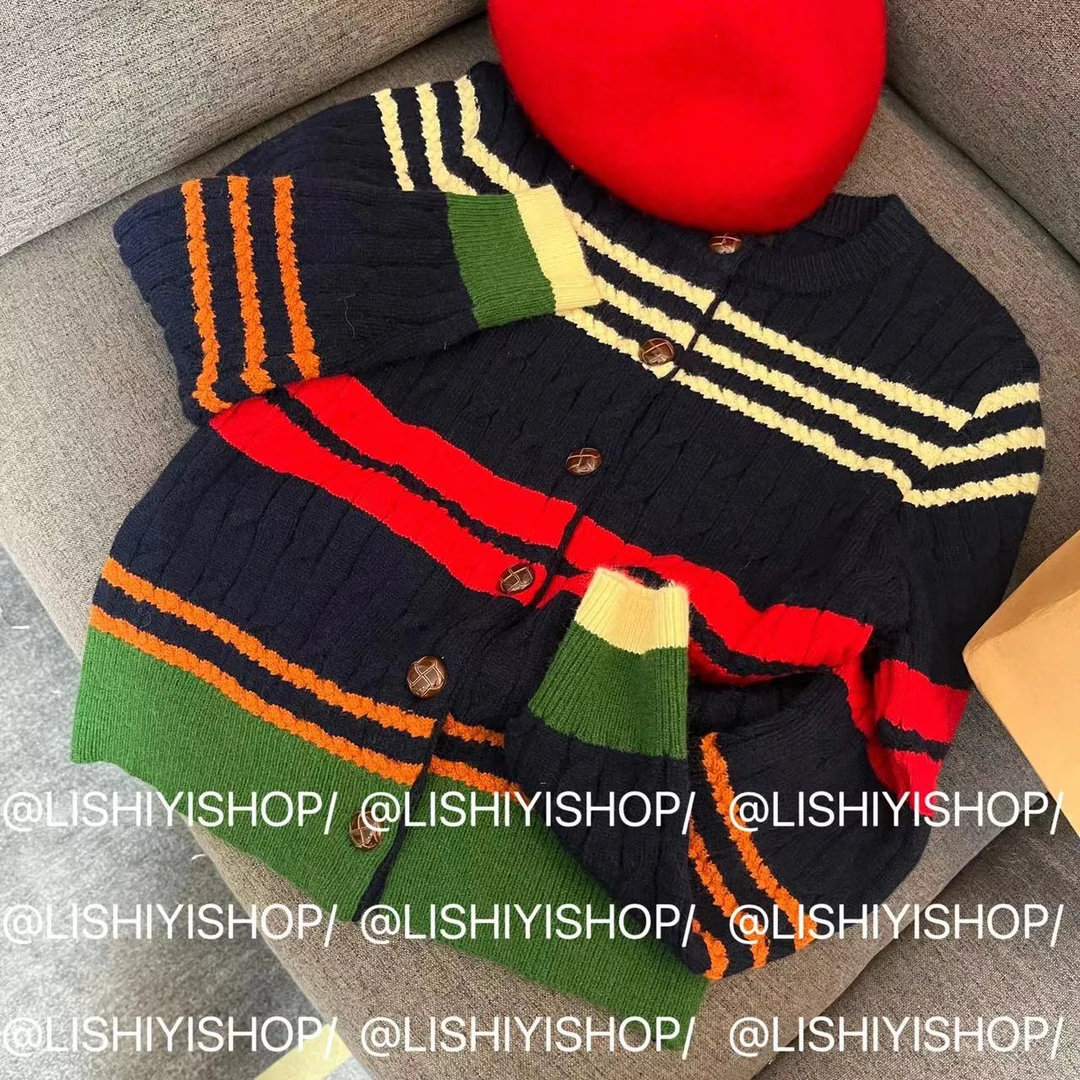 【纽约艺术馆】 条纹麻花撞色圆领针织开衫-LY5677