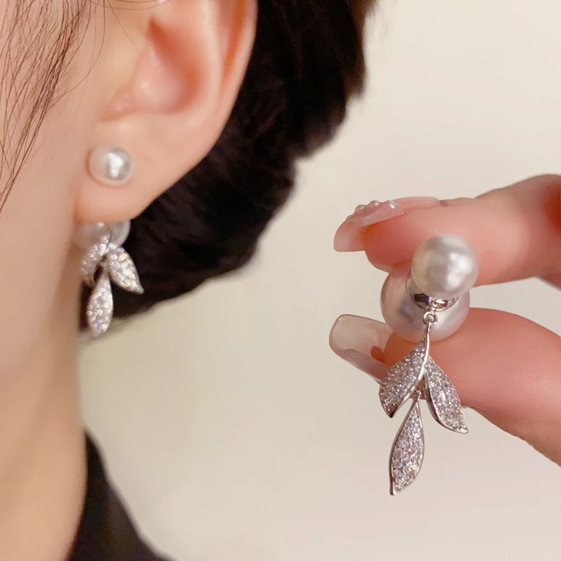 铜合金仿珍珠耳饰 935银针新款潮珠珠两戴锆石树叶流苏耳坠