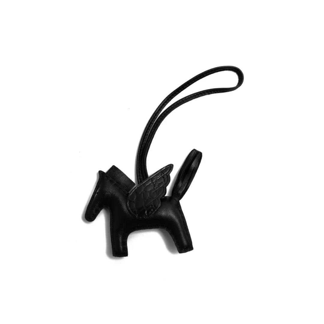 【Choole】（飞马挂件）时尚百搭黑色复古简约包