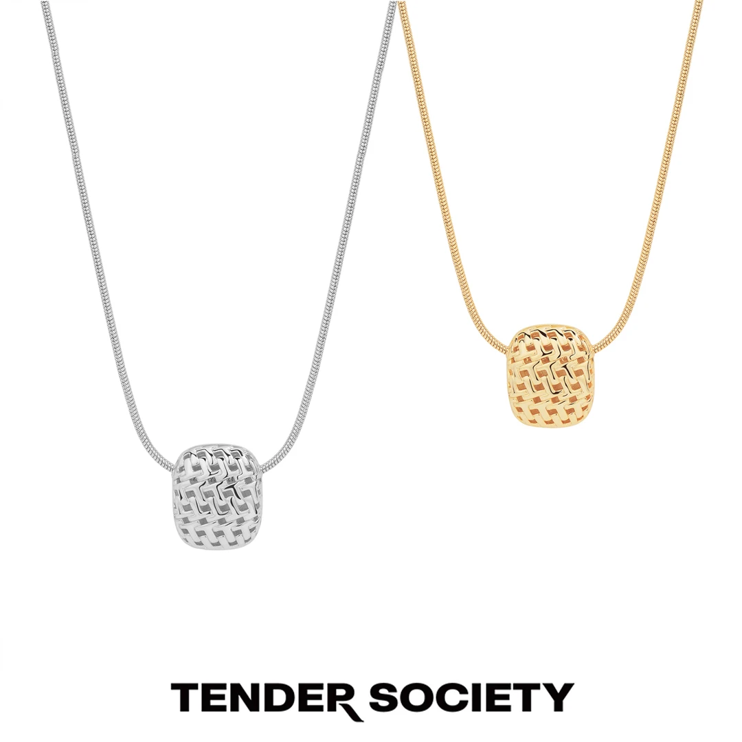tender society 铜合金项链 T for Tender镂空老花金/银方形项链