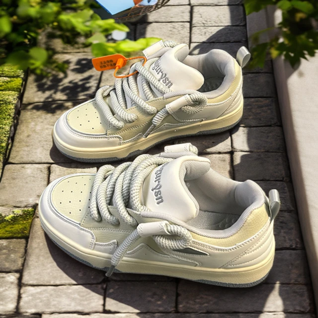 正码建议拍大一码春秋季脏辫设计感滑板面包鞋男潮百搭休闲学生鞋