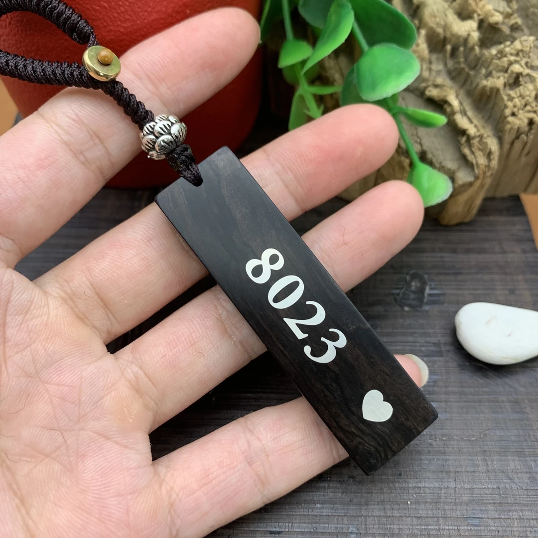 创意定制情侣钥匙扣紫光檀手工雕刻8023表白礼物