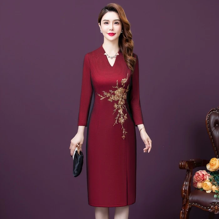2024秋季新款丈母娘结婚礼服妈妈装连衣裙高端喜婆婆婚宴服女长裙