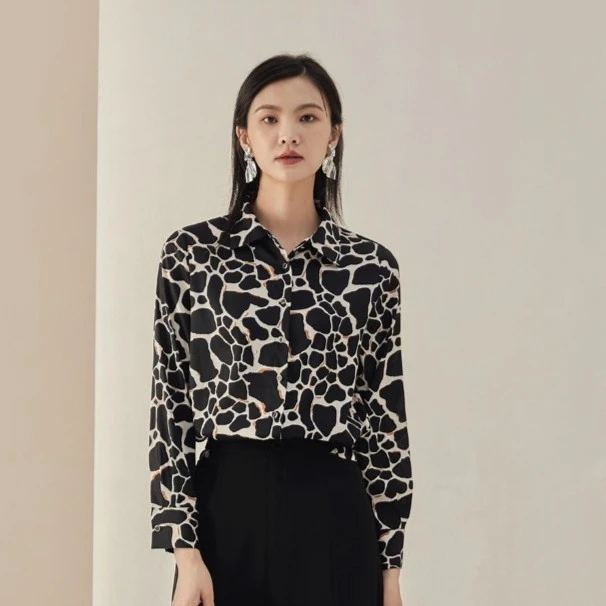 INSEE【上格】春季新款豹纹小众衬衣气质印花通勤衬衫 AQ601619A