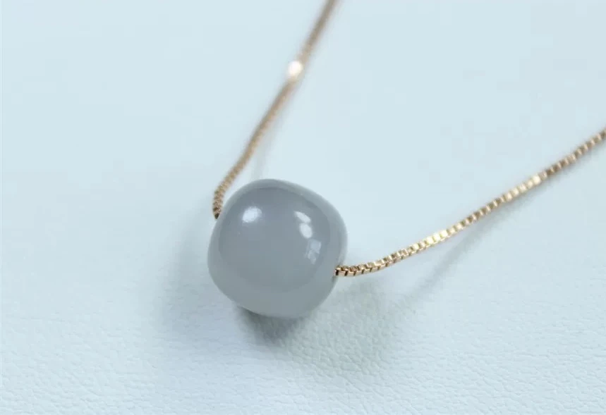 烟紫路路通天然和田玉12咪百搭锁骨链（多样性发货）