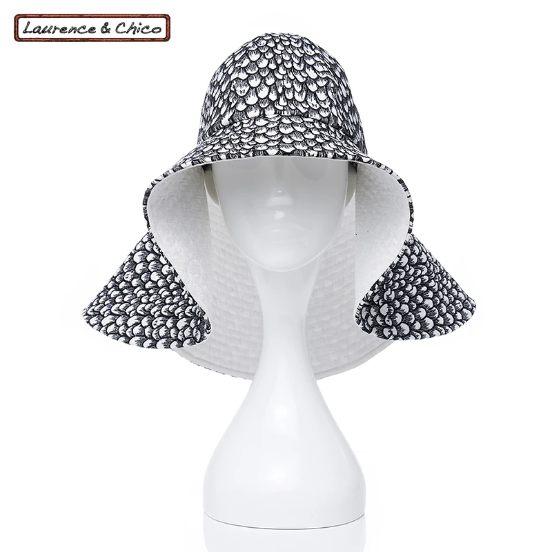 LAURENCE & CHICO鳞片刺绣圆顶大渔夫帽20G40212帽子印花女士