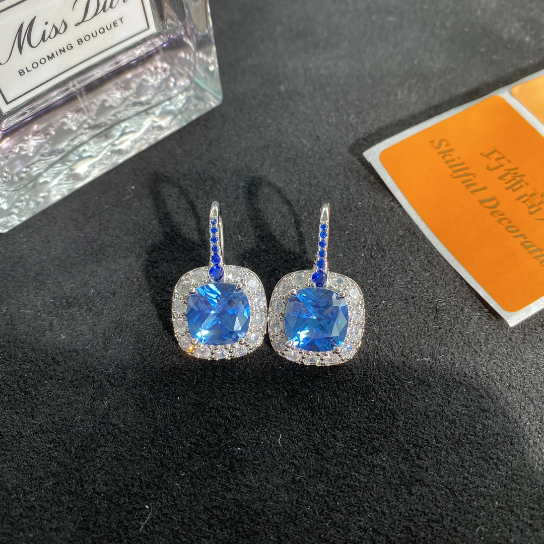 QC-37240轻奢设计款伦敦蓝耳钩款耳饰