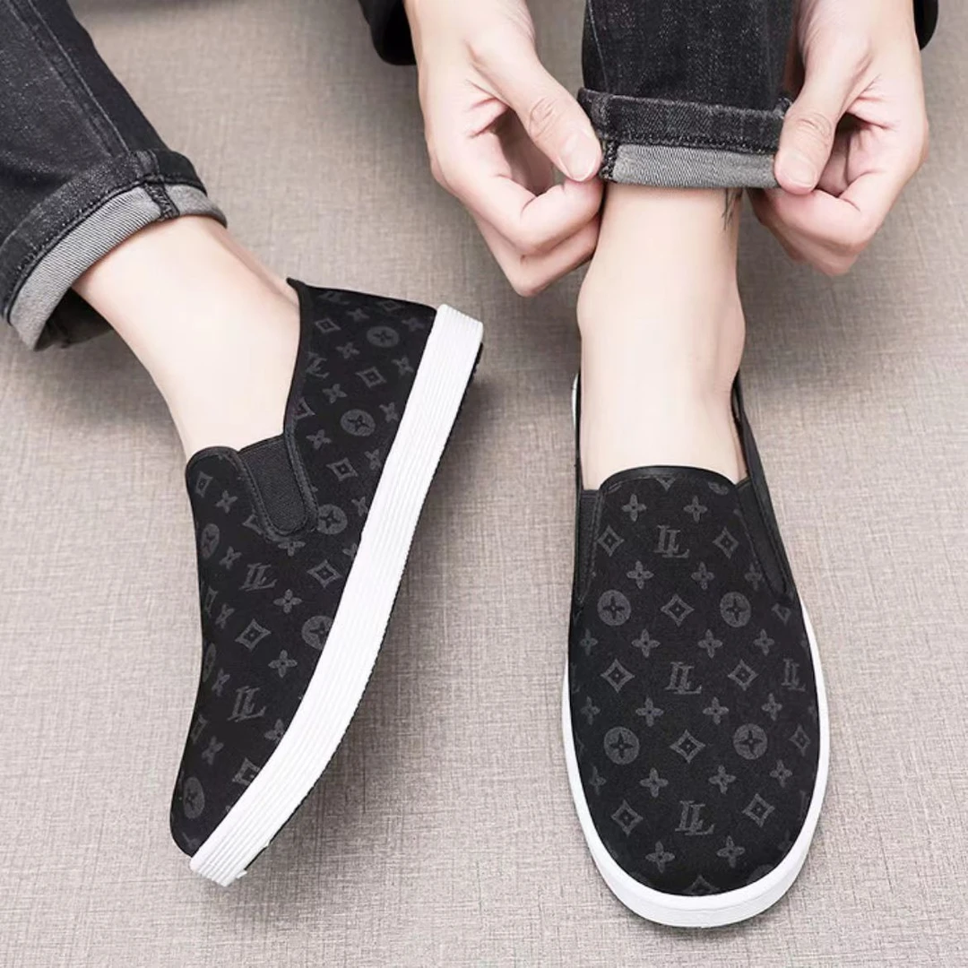 新款低帮印花鞋男士轻便软底黑色平底男鞋舒适时尚百搭老北京布鞋