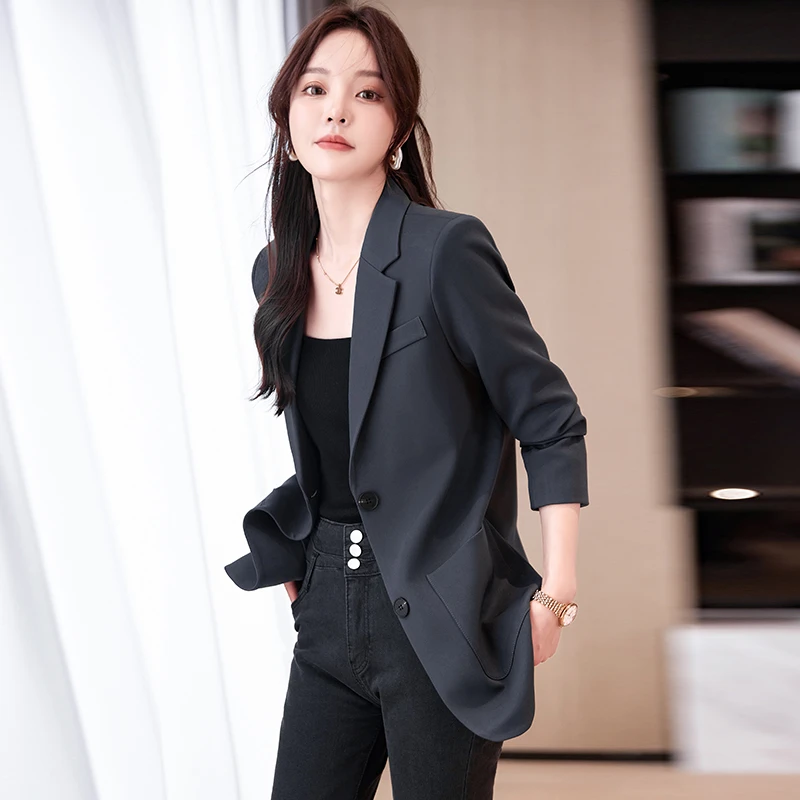 高端西服外套女春季新款高级感气质职业上衣韩版宽松休闲女士西装