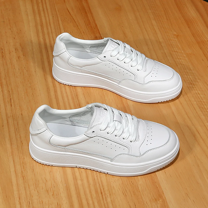 头层牛皮真皮厚底小白鞋子女款女新休闲透气吸汗女鞋平底小白鞋女