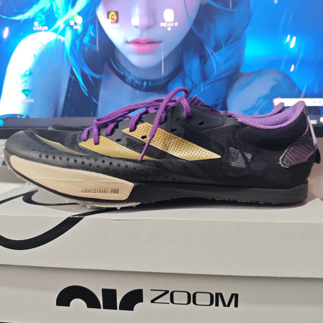 编号83  Adidas二手ambition42.5码钉鞋