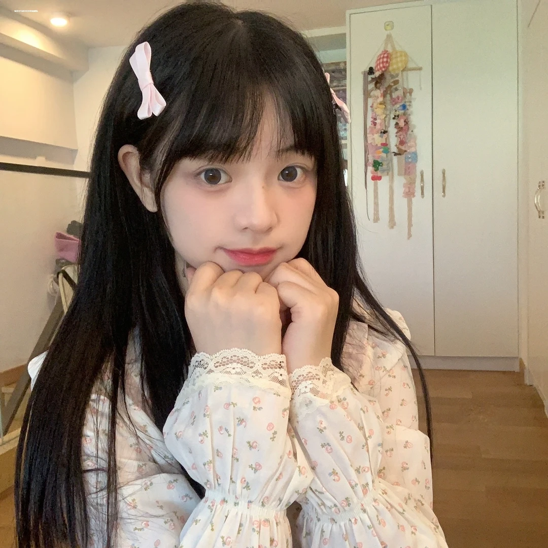 显白刘海夹百搭边夹精致奶油领结发夹时尚质感简约新款头饰少女