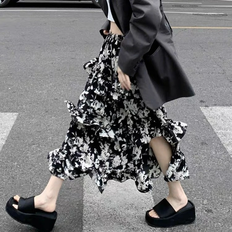 花边拼接碎花半身裙女2025春秋季新款高腰显瘦中长款百搭a字长裙