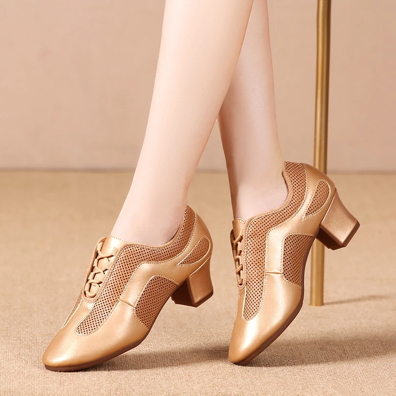 特丝丽她形体舞鞋广场舞拉丁舞鞋软底透气夏季新款外穿舞鞋