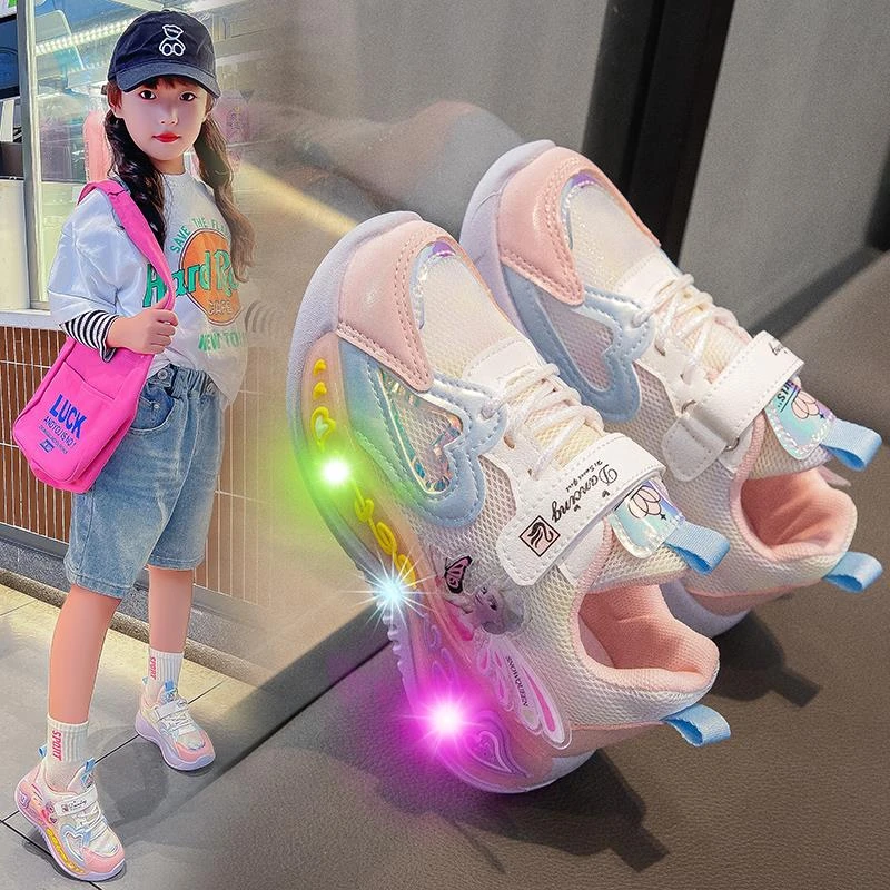 FAVMARTHA艾莎公主女童鞋子2025秋冬新款闪灯儿童运动亮灯鞋女孩