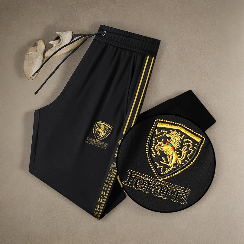 男士春秋款轻奢高档薄款百搭裤子刺绣字母男裤潮流休闲裤运动卫裤