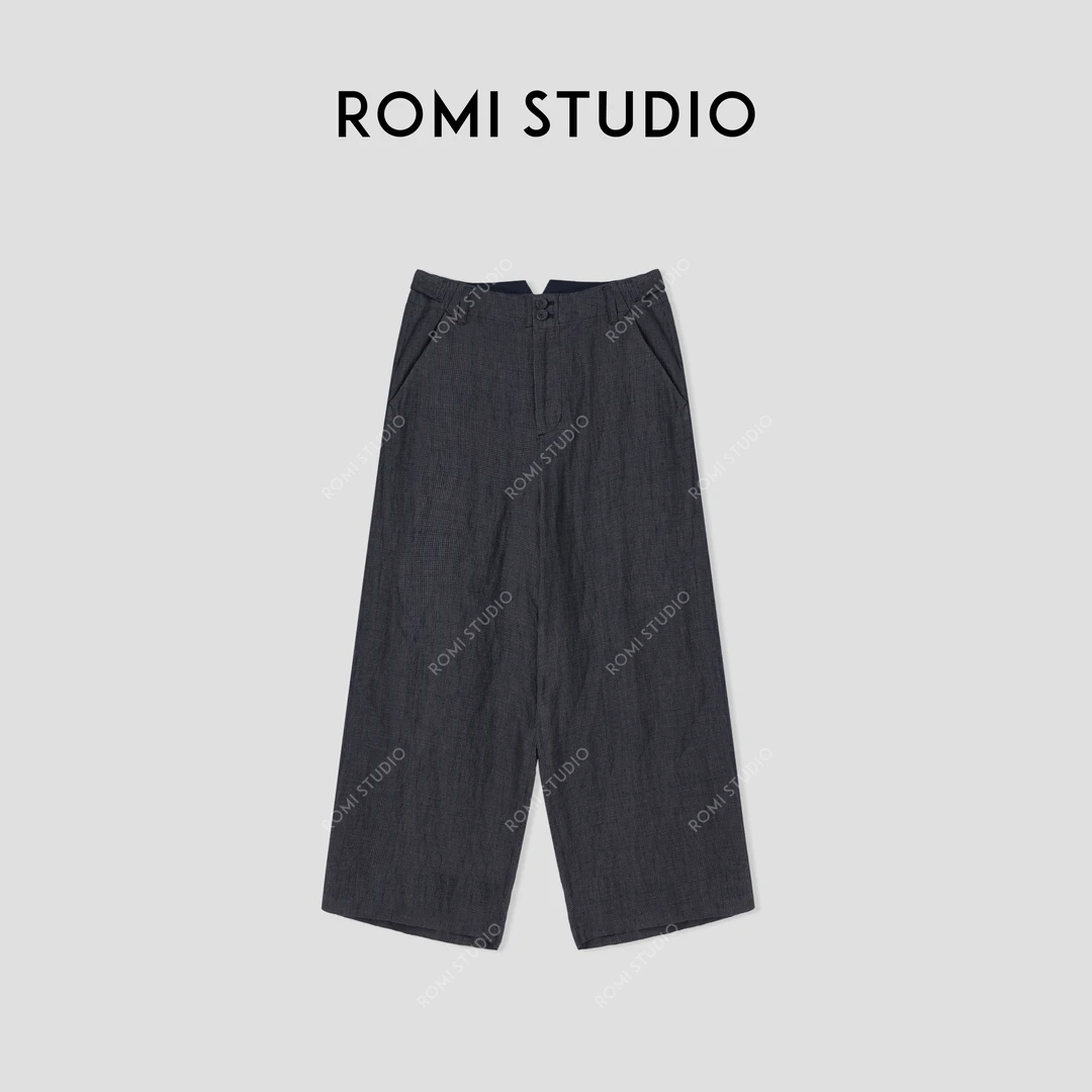 ROMI STUDIO“随性时刻”亚麻砂洗褶皱格纹直筒九分休闲裤 24SSK848