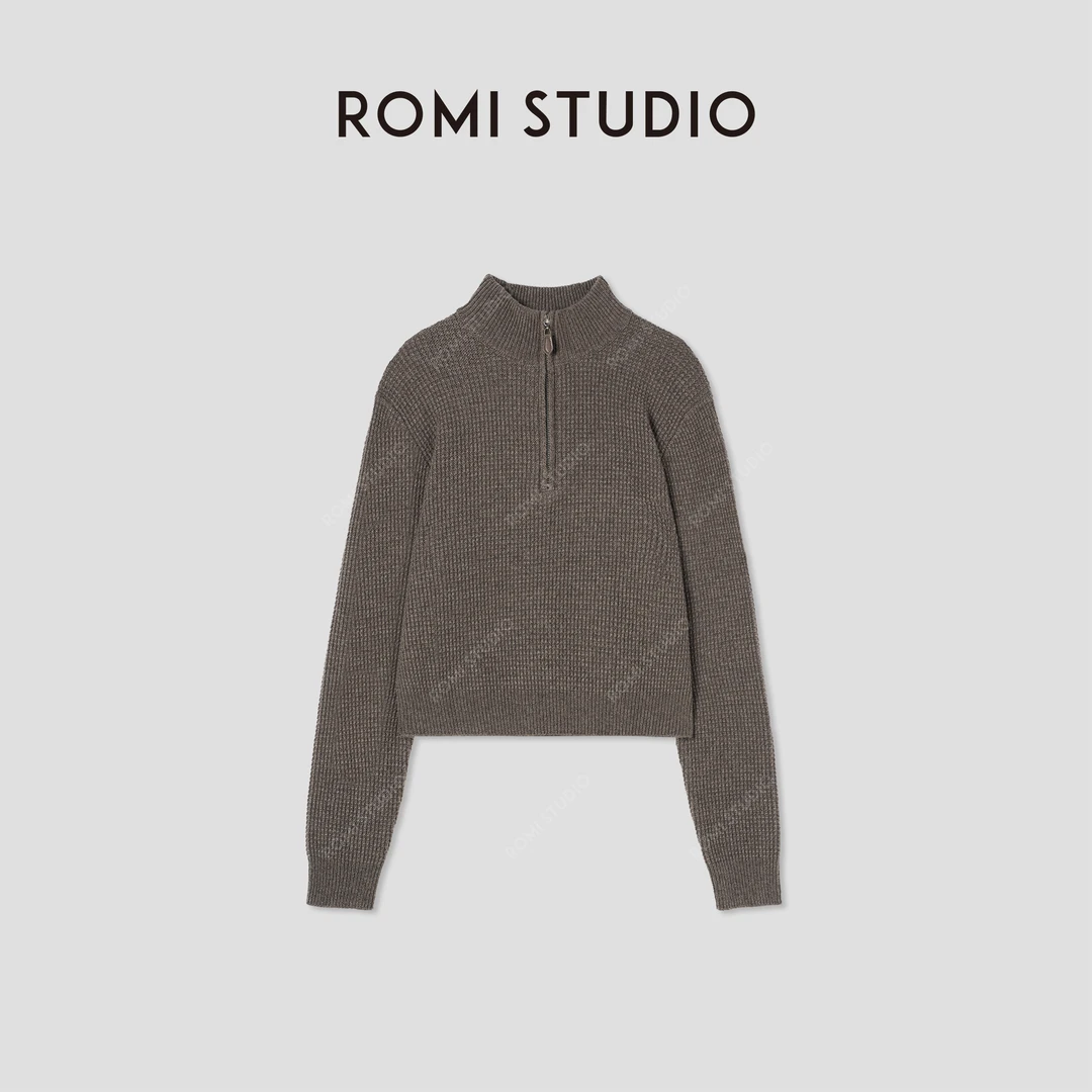 ROMI STUDIO“温暖已至” 优质绵羊毛混纺半开领套头毛衫 442TP017