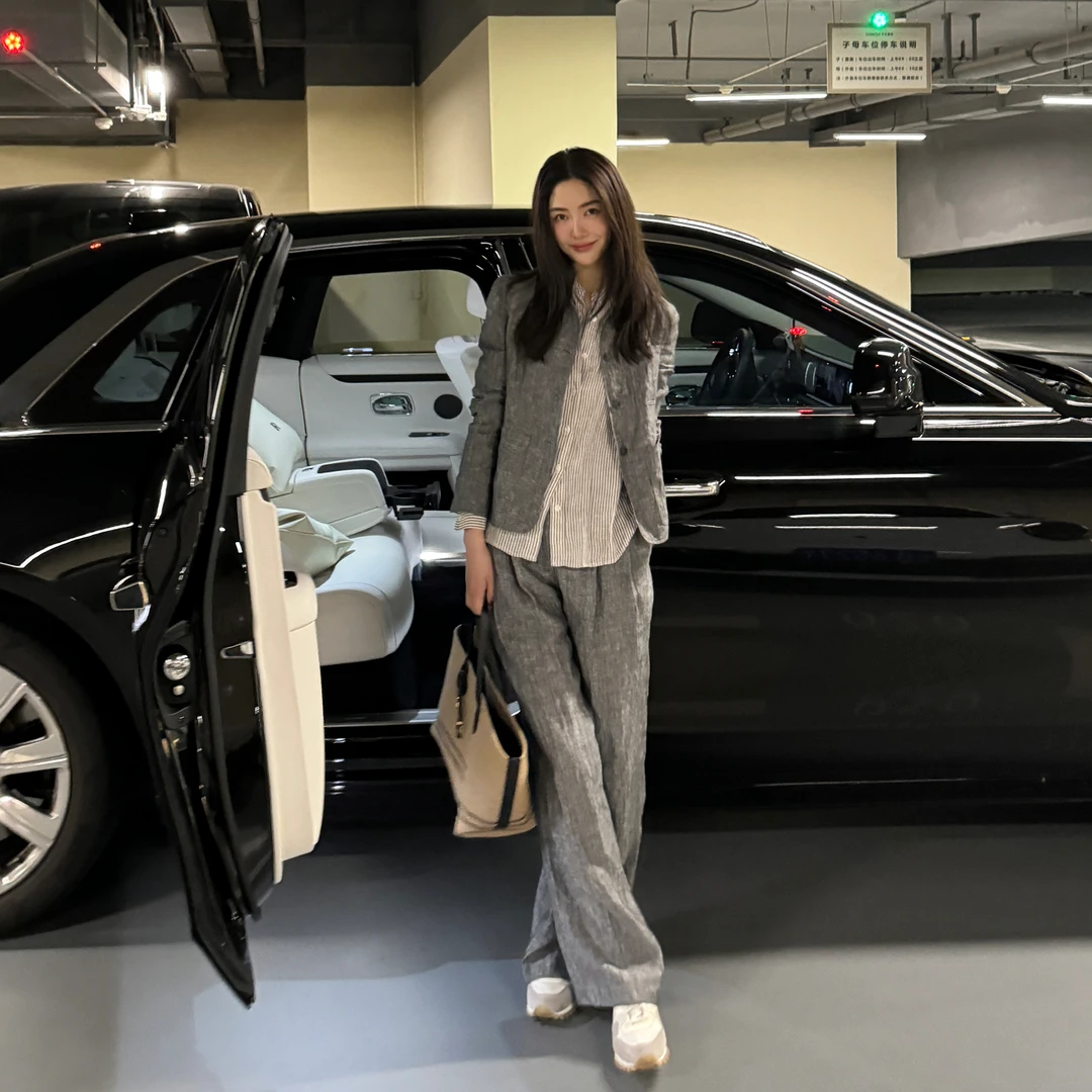 ROMI STUDIO“从容诠释” 亚麻麻结肌理感透气阔腿休闲裤421Z7050