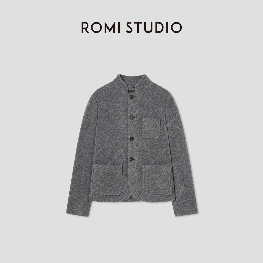 ROMI STUDIO“格雷高知”绵羊毛双面针织绒面H版立领外套 441W5048