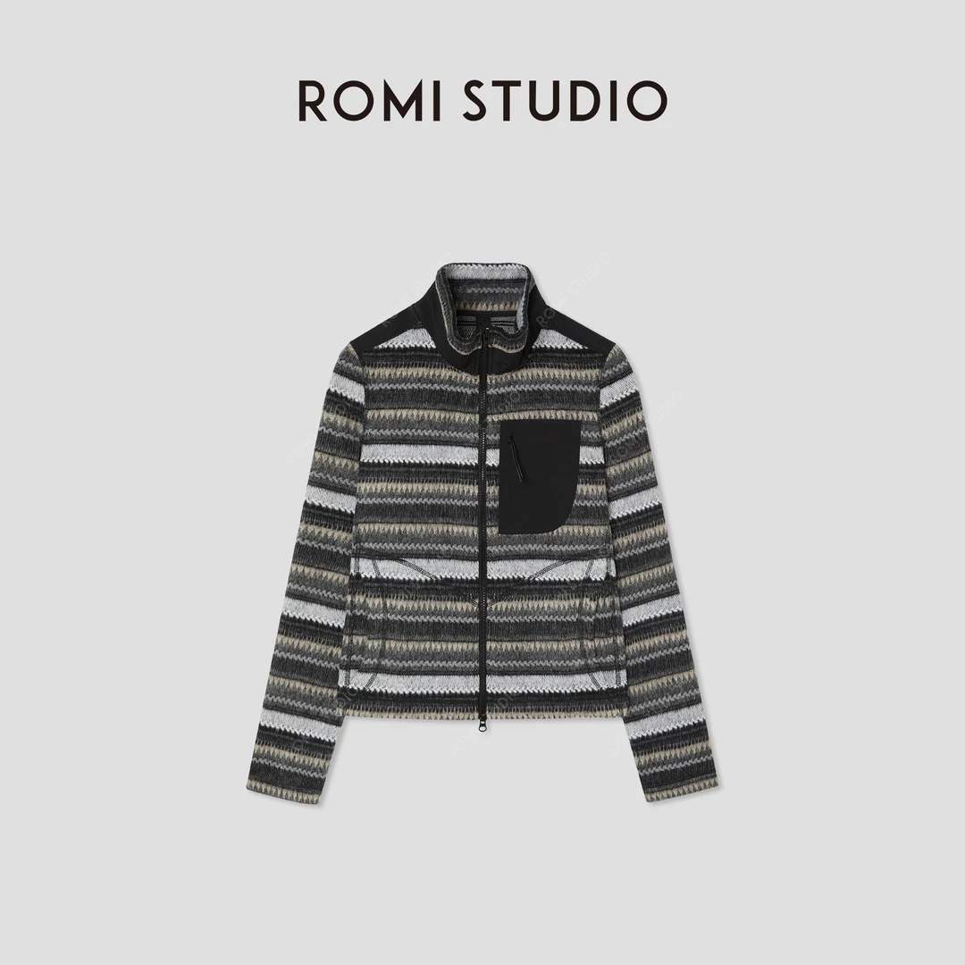 ROMI STUDIO“冬日松弛”费尔岛复古花纹绒感宽松外套 RW24WW41306