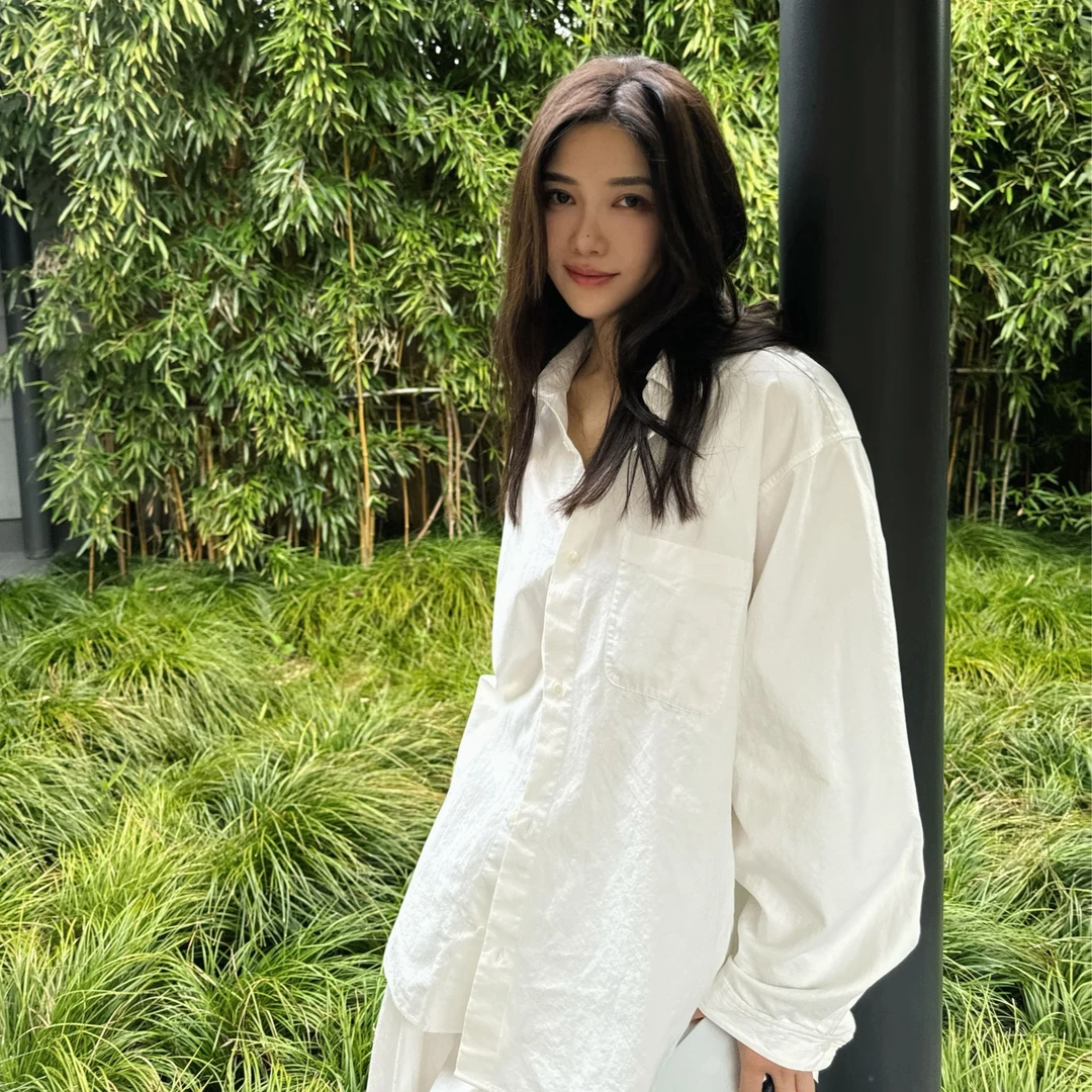 ROMI STUDIO “韵律新生” 235G平纹带竹节棉重酵洗水衬衣 431C9177