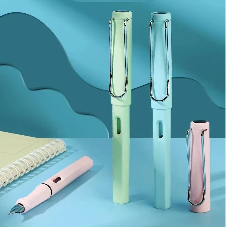 多彩时尚正姿书写钢笔可换墨囊式设计钢笔学生练字书法矫正握姿笔