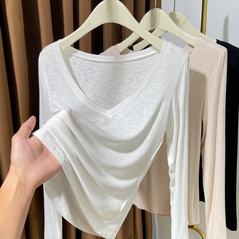 V领内搭薄款打底衫女秋冬新款超弹皮肤衣紧身低胸气质长袖上衣