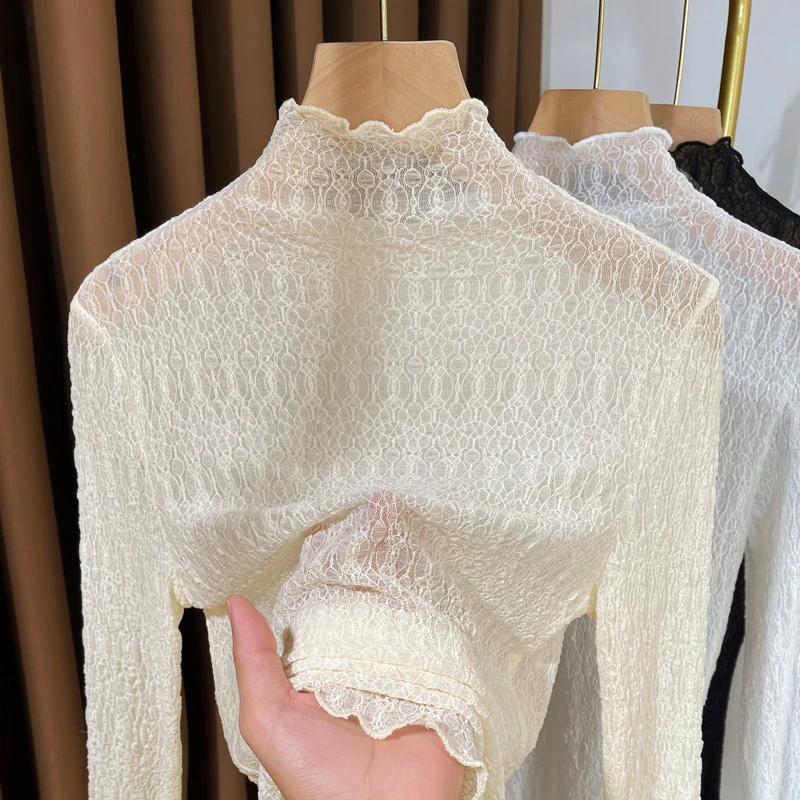 秋冬半高领蕾丝打底衫女2025新款洋气薄款镂空木耳边毛衣内搭纱衣