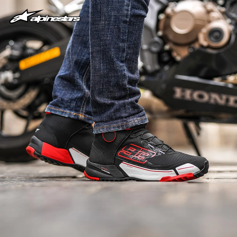 a星alpinestars CR-X马奎斯联名摩托车靴MM93防水摩托鞋骑行短靴