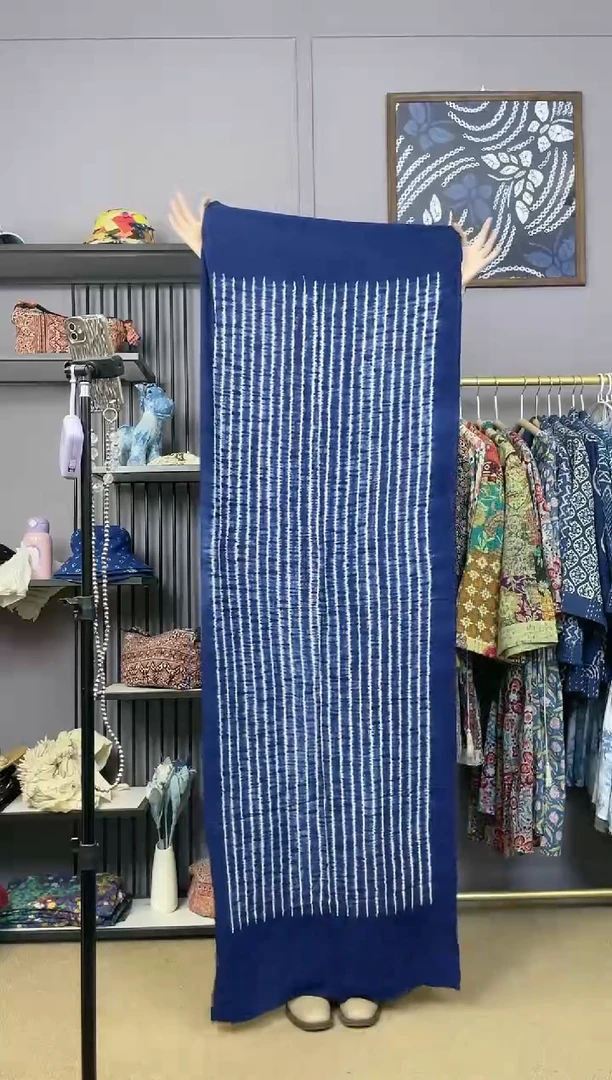【闪购商品】高品水流纹围巾