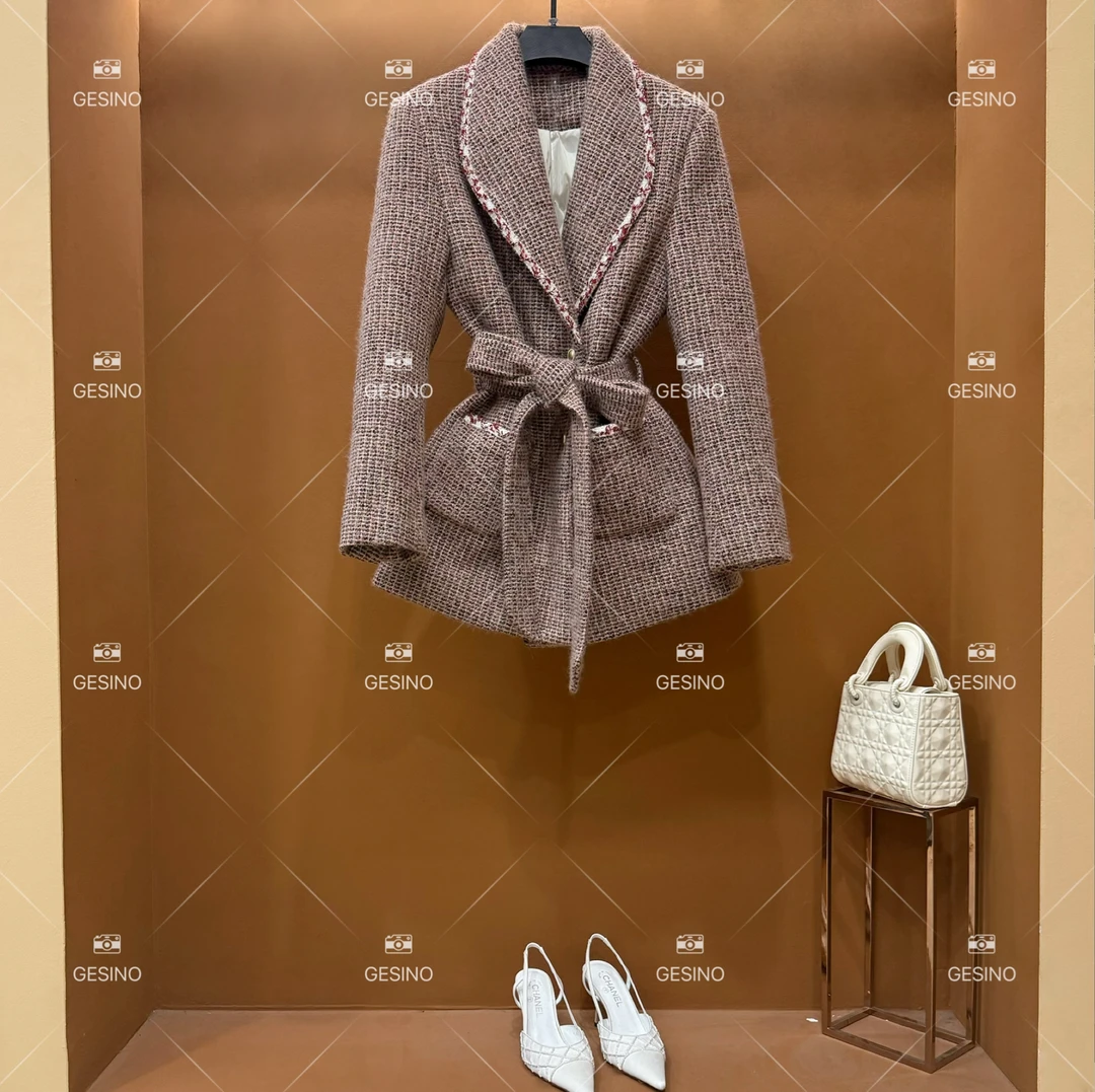 【秀】秋冬气质小香风时尚设计师中长款外套QD-2025028