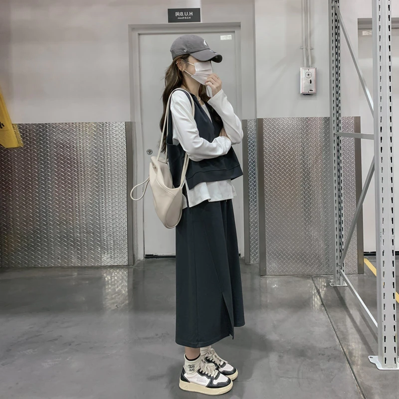 韩系休闲运动卫衣半身裙套装女2024新款今年流行洋气显瘦三件套