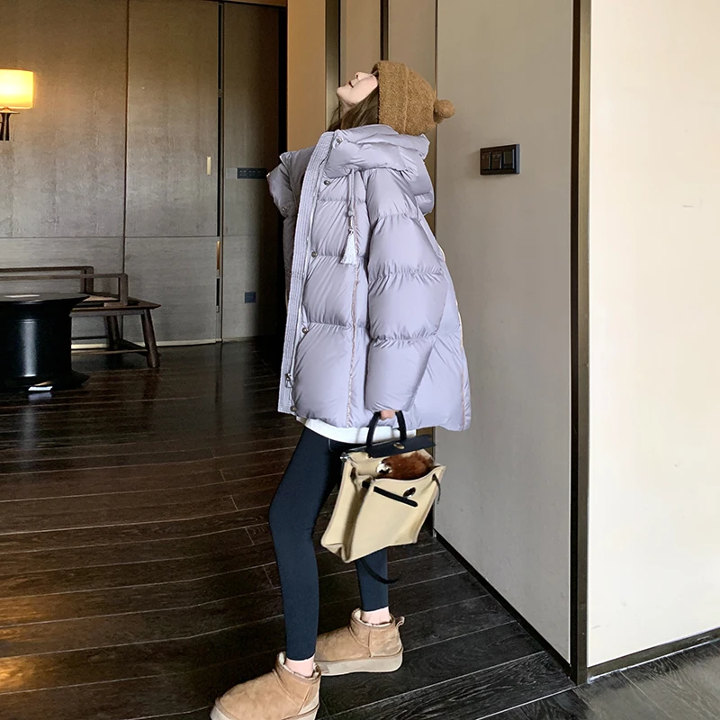紫灰色流苏90白鸭绒羽绒服女冬2024新款短款加厚设计感面包服外套