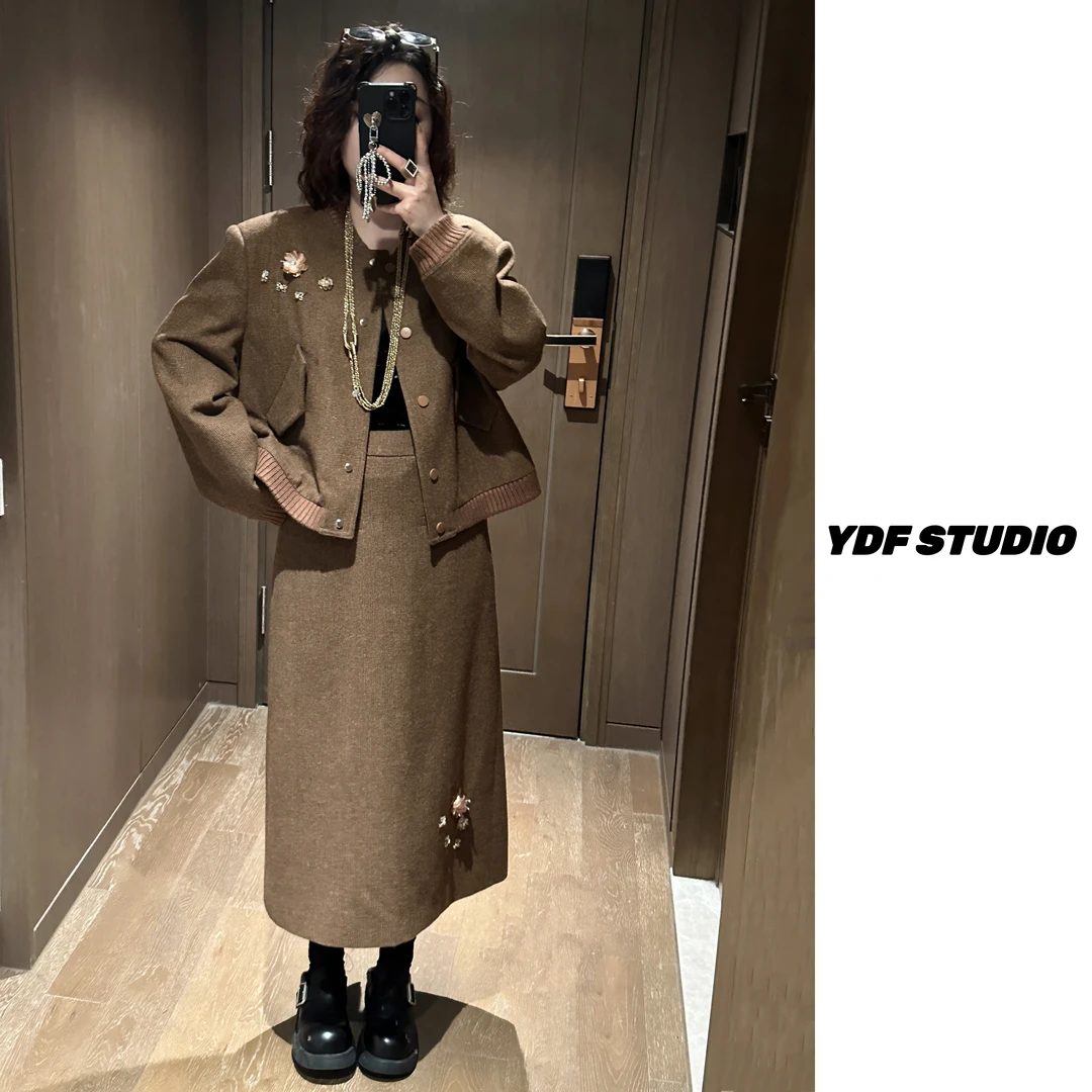 YDFSTUDIO小众【永恒之美】高品毛呢手工花朵设计百搭外套+半裙套装