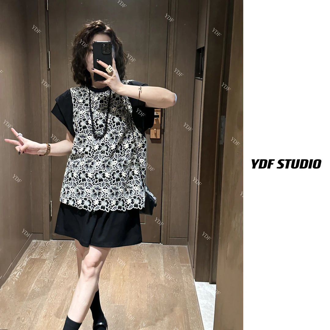 YDFSTUDIO小众（玫瑰烟雨）设计款花朵水溶蕾丝拼接上衣+短裤套装