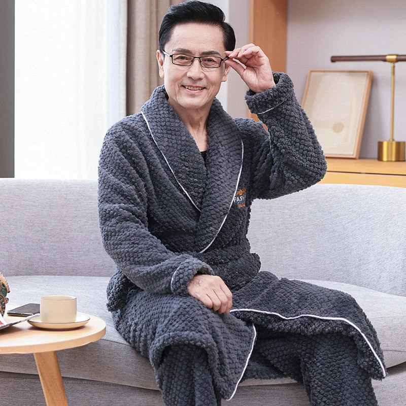 睡衣男秋冬季加厚珊瑚绒保暖长款睡袍加大码中老年爸爸家居服套装