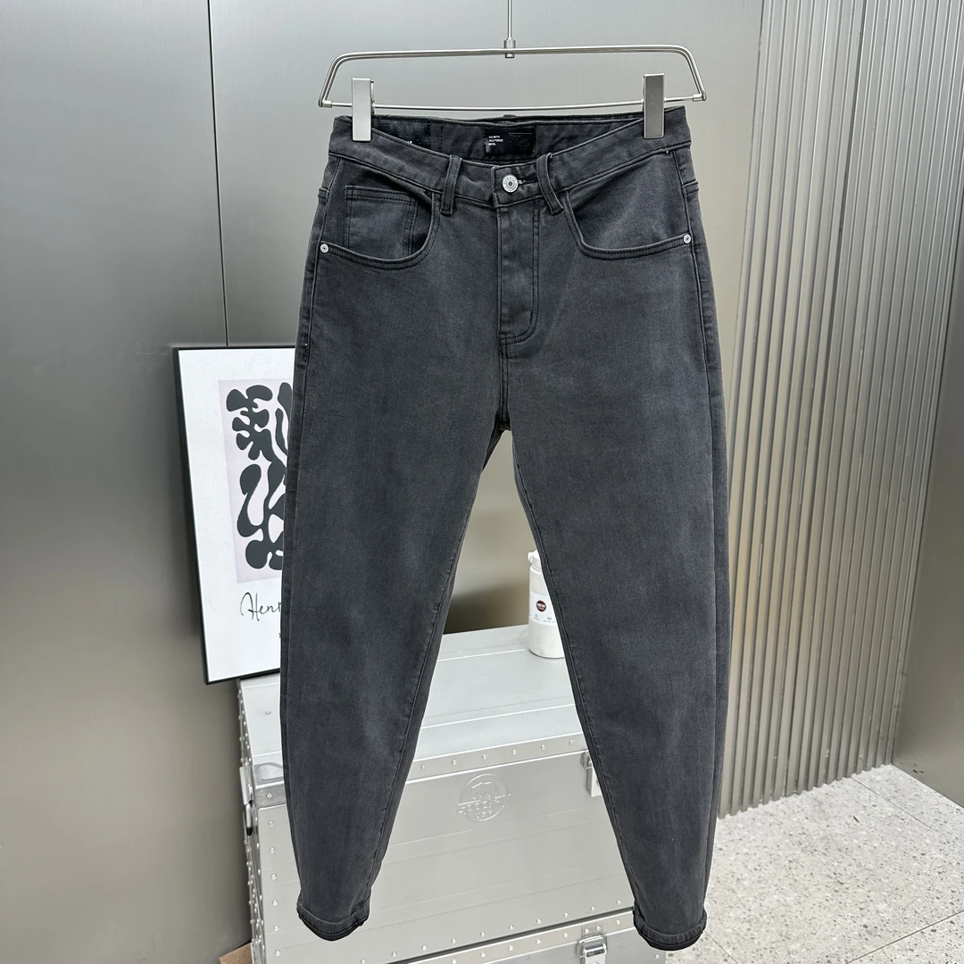 牛仔裤男裤爆款2025新款格雷灰修身显瘦直筒九分微锥水洗牛仔裤