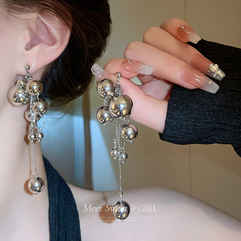 合金耳饰 小众独特长款流苏圆球耳环轻奢高级感气质耳坠285