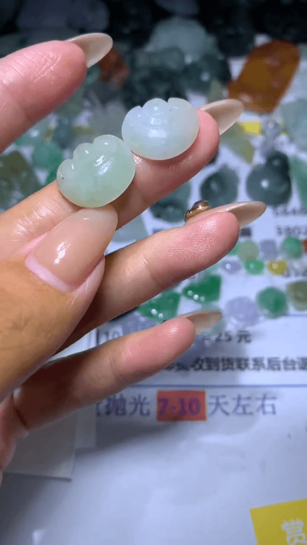 【闪购商品】定制翡翠如图未镶嵌兔*SCY2237149