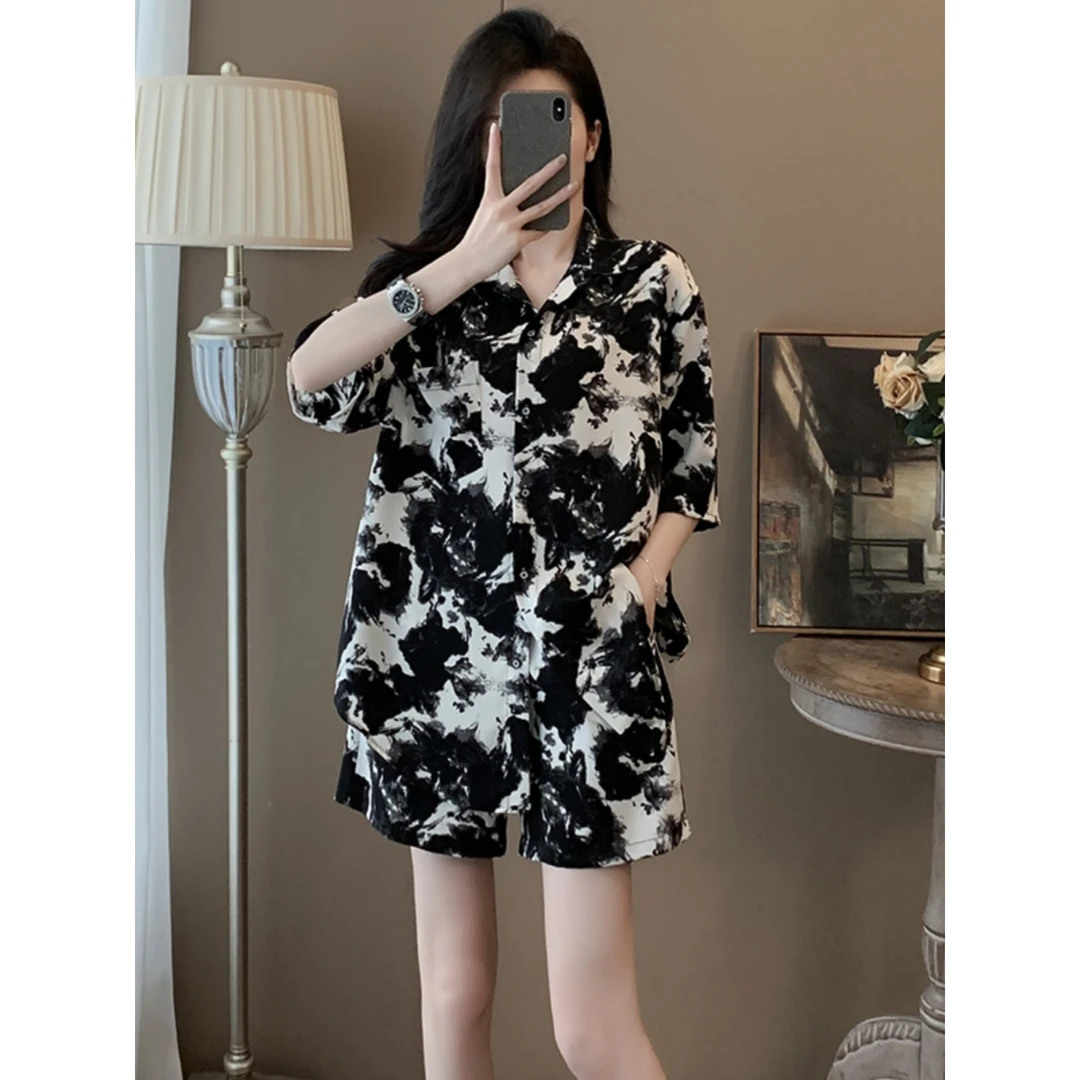 痞帅炸街休闲运动套装女夏季2025新款水墨扎染短袖衬衫短裤两件套