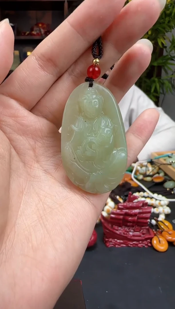 【闪购商品】和田玉颈饰未镶嵌1