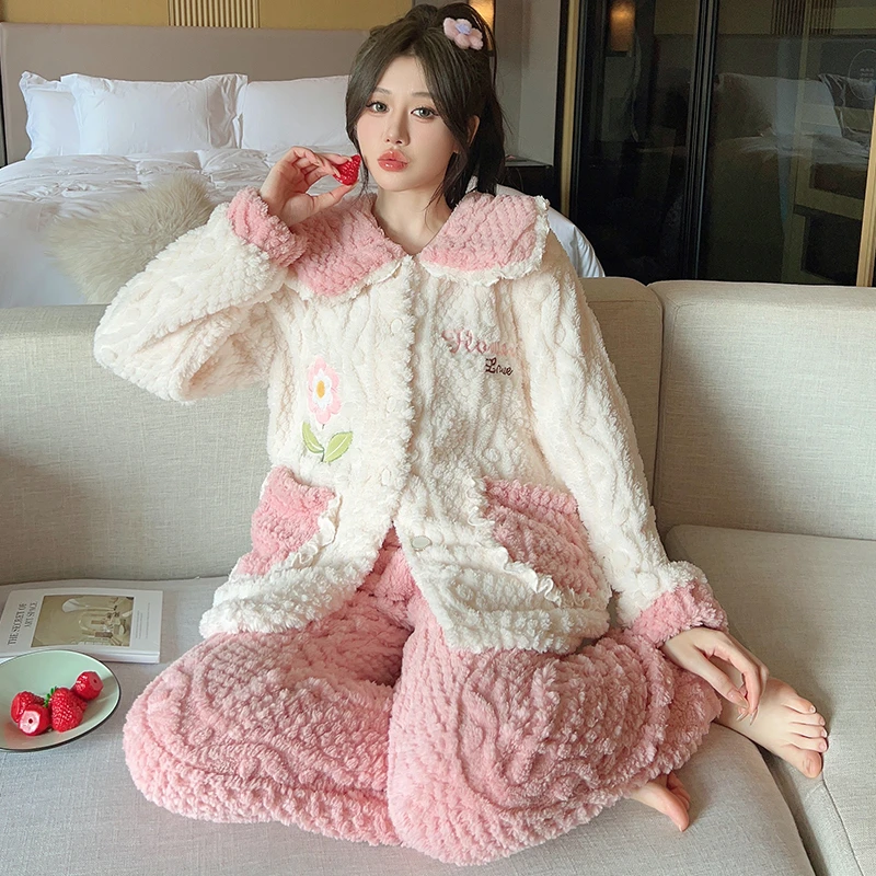 秋冬季女珊瑚绒加厚法兰绒大码胖MM200斤睡衣保暖宽松家居服套装