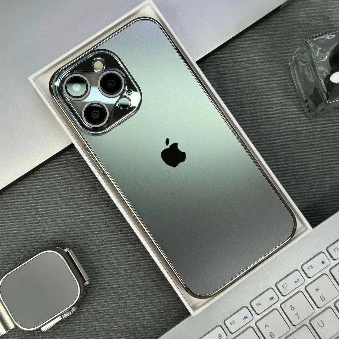 适用苹果15/14/13/12秒变iphone16防摔壳iphone15promax手机壳