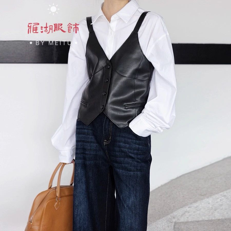 2330随性率真的女人 短款时尚港风百搭高级感Pu鸡蛋皮软皮马甲